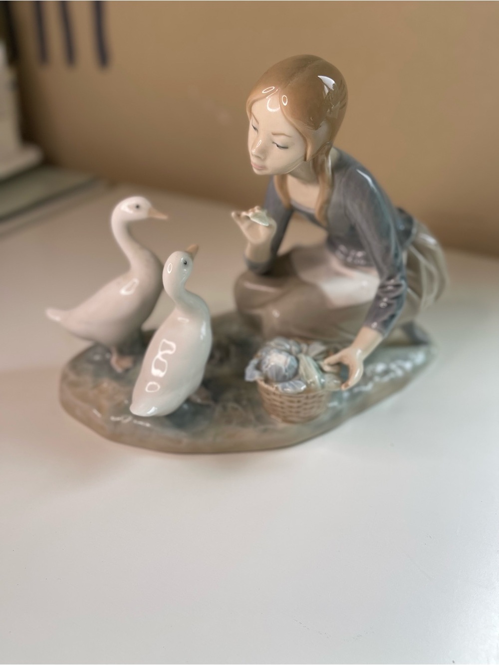 Retired Lladro Porcelain Girl Feeding Geese